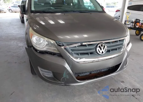 2010 Volkswagen Routan S from USA, damaged, VIN 2V4RW4D11AR406513